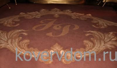 Эксклюзивный ковер с логотипом  